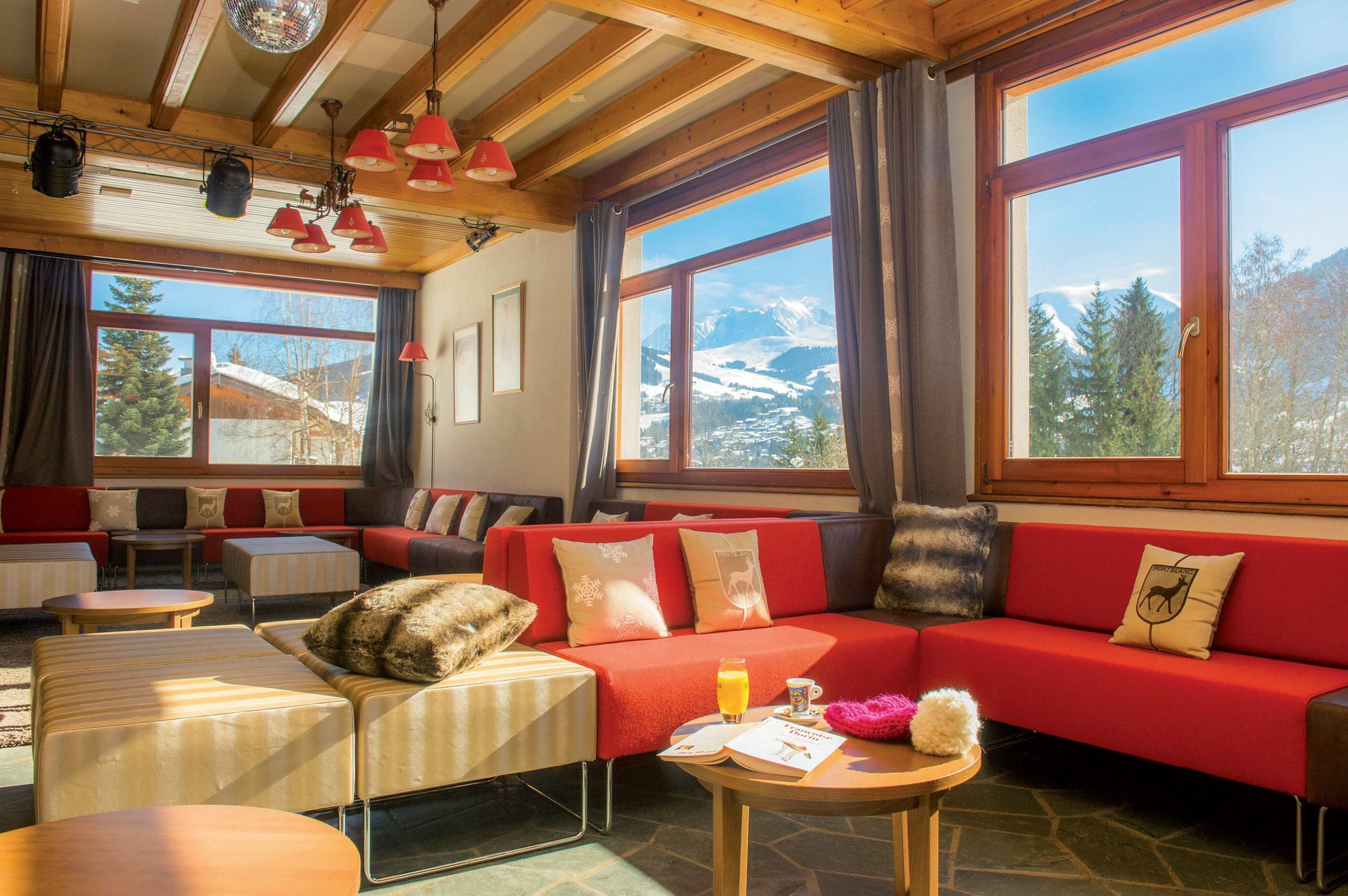 Hotel Vacances Bleues Les Chalets Du Prariand Megeve Exterior photo